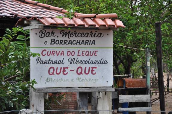 Nhecolandia, importante ponto de referência na estrada-parque do Pantanal Sul, na região de Corumbá, no Mato Grosso do Sul